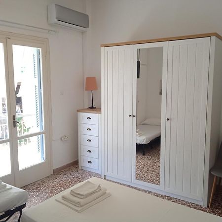Elina'S Room Poros Town Zewnętrze zdjęcie
