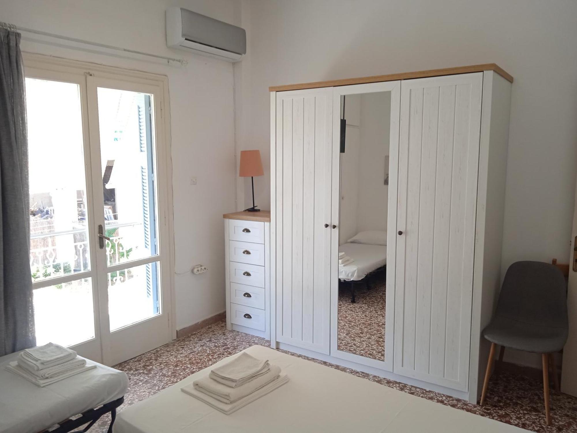 Elina'S Room Poros Town Zewnętrze zdjęcie